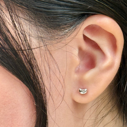 Nuglō Ear Studs