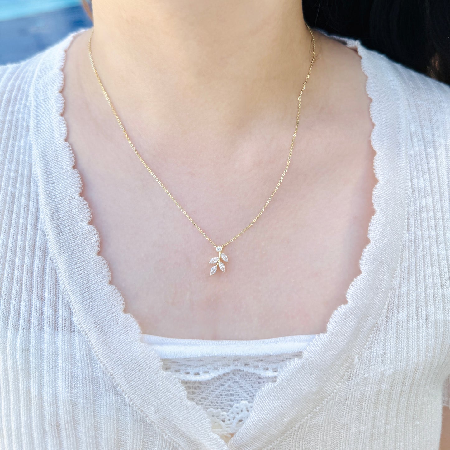 Lirae Necklace