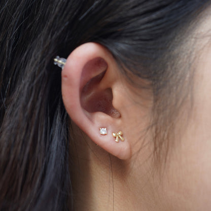 Chérie Bow Ear Studs